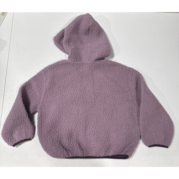 Lot of 3 Old Navy Sherpa Hoddie Puma T-Shirt Gildan Long Sleeve Tee Girls Size 6 - Picture 6 of 12